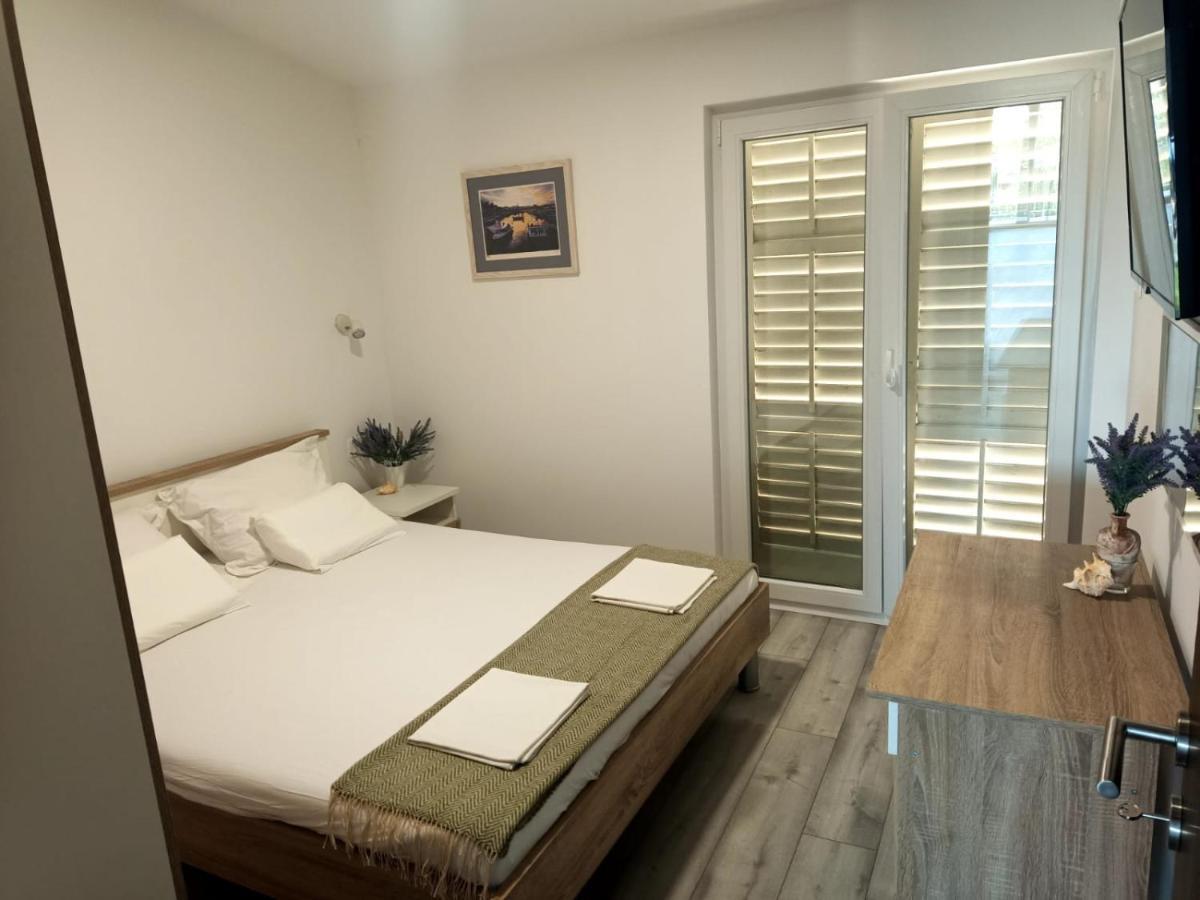 Apartman Lux Makarska Esterno foto