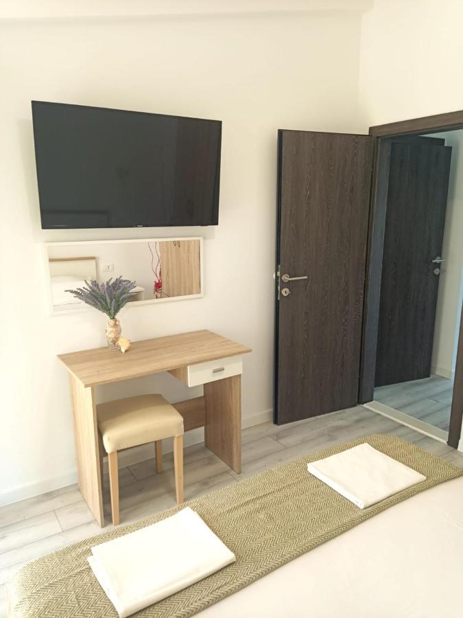 Apartman Lux Makarska Esterno foto
