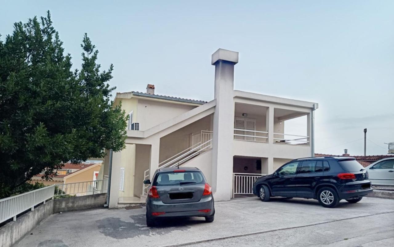 Apartman Lux Makarska Esterno foto