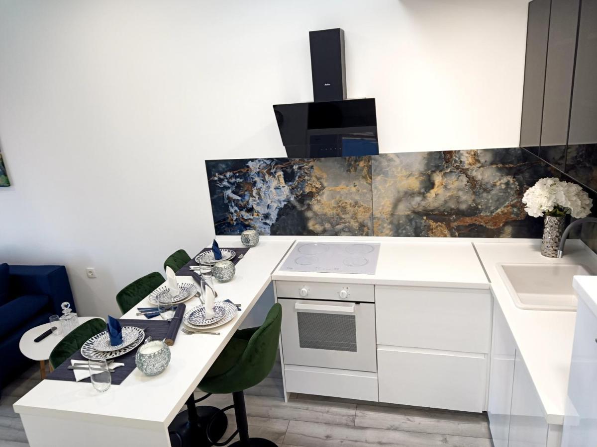Apartman Lux Makarska Esterno foto