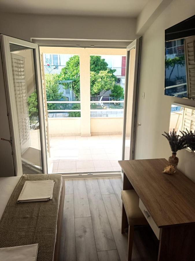 Apartman Lux Makarska Esterno foto
