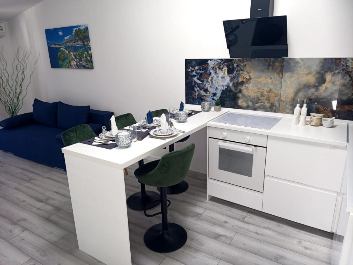 Apartman Lux Makarska Esterno foto