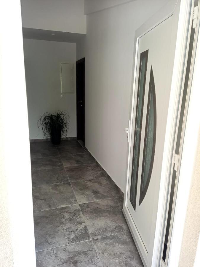 Apartman Lux Makarska Esterno foto
